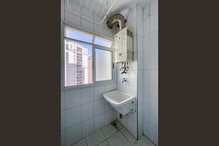 Apartamento à venda com 60m², 2 quartos e 1 vagaÁrea de Serviço