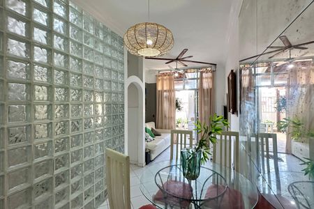 Apartamento para alugar com 180m², 3 quartos e sem vagaSala