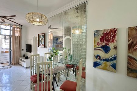 Apartamento para alugar com 180m², 3 quartos e sem vagaSala