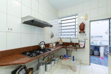 Casa à venda com 405m², 5 quartos e 4 vagasCozinha