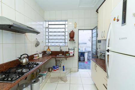 Casa à venda com 405m², 5 quartos e 4 vagasCozinha