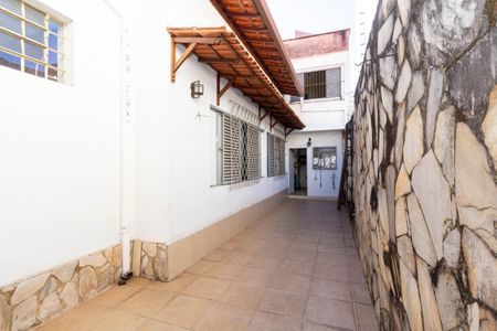 Casa à venda com 405m², 5 quartos e 4 vagasÁrea Externa