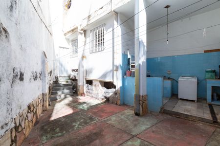 Casa à venda com 405m², 5 quartos e 4 vagasÁrea Externa