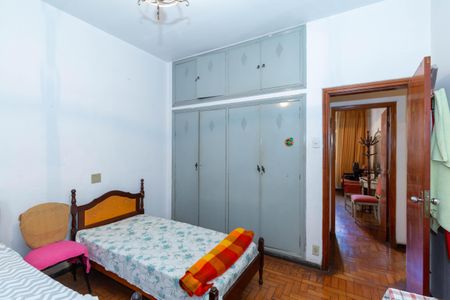 Casa à venda com 405m², 5 quartos e 4 vagasQuarto 1