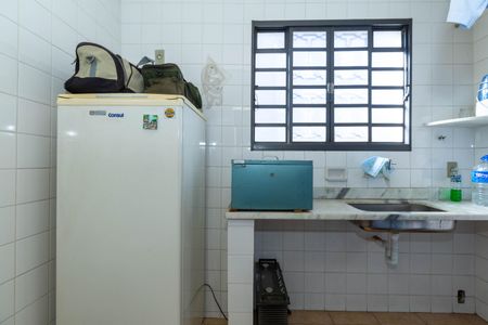 Casa à venda com 405m², 5 quartos e 4 vagasCozinha