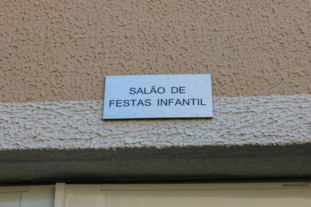 Apartamento à venda com 44m², 2 quartos e sem vaga Apartamento à venda com 44m², 2 quartos e sem vagaÁrea comum - Salão de festas