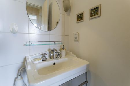 Apartamento à venda com 106m², 2 quartos e 1 vagaBanheiro Social