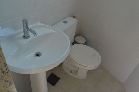 Casa de condomínio para alugar com 170m², 3 quartos e 1 vagaBanheiro da Área Gourmet