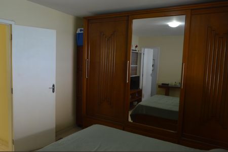 Casa de condomínio para alugar com 170m², 3 quartos e 1 vagaSuíte 1