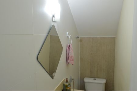 Casa de condomínio para alugar com 170m², 3 quartos e 1 vagaLavabo da Sala