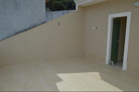 Casa de condomínio para alugar com 170m², 3 quartos e 1 vagaTerraço