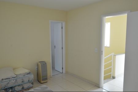 Casa de condomínio para alugar com 170m², 3 quartos e 1 vagaSuíte 3