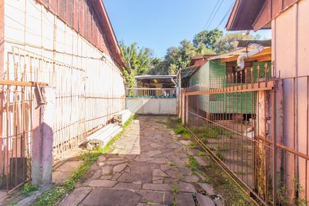 Casa 2 - Quintal  de casa à venda com 5 quartos, 960m² em Cavalhada, Porto Alegre