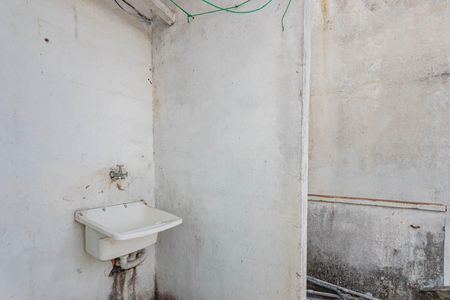 Casa para alugar com 50m², 1 quarto e sem vagaÁrea de Serviço