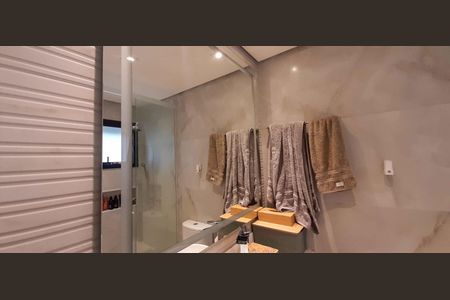 Apartamento à venda com 115m², 2 quartos e 3 vagasBanheiro da Suíte 1