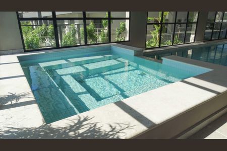Apartamento à venda com 115m², 2 quartos e 3 vagasPiscina Coberta