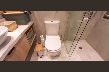 Apartamento à venda com 115m², 2 quartos e 3 vagasBanheiro da Suíte 1