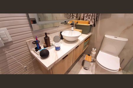 Apartamento à venda com 115m², 2 quartos e 3 vagasBanheiro da Suíte 1