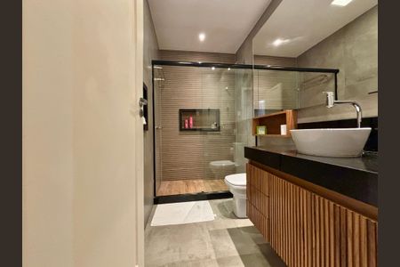 Apartamento à venda com 103m², 3 quartos e sem vaga Apartamento à venda com 103m², 3 quartos e sem vagaBanheiro social