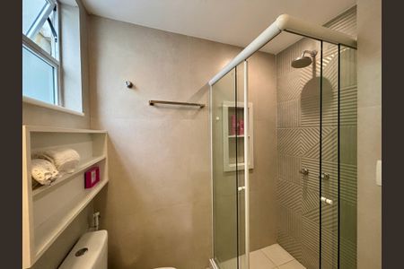 Apartamento à venda com 103m², 3 quartos e sem vaga Apartamento à venda com 103m², 3 quartos e sem vagaSuite