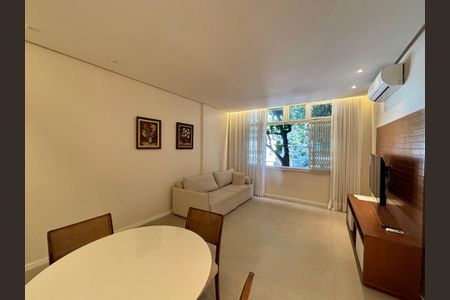 Sala de apartamento à venda com 3 quartos, 103m² em Leblon, Rio de Janeiro