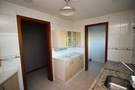 Apartamento à venda com 93m², 2 quartos e 2 vagas Apartamento à venda com 93m², 2 quartos e 2 vagasCozinha