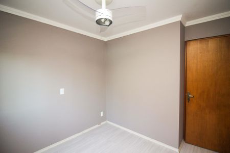 Apartamento à venda com 93m², 2 quartos e 2 vagas Apartamento à venda com 93m², 2 quartos e 2 vagas Suíte