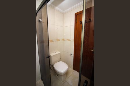 Apartamento à venda com 93m², 2 quartos e 2 vagas Apartamento à venda com 93m², 2 quartos e 2 vagasBanheiro da Suíte