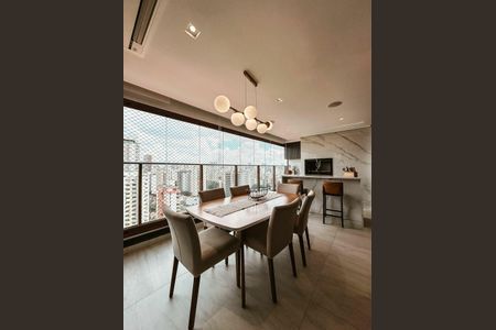 Apartamento à venda com 3 quartos, 110m² em Campo Belo, São Paulo