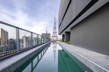 Studio à venda com 23m², 1 quarto e sem vagaPiscina