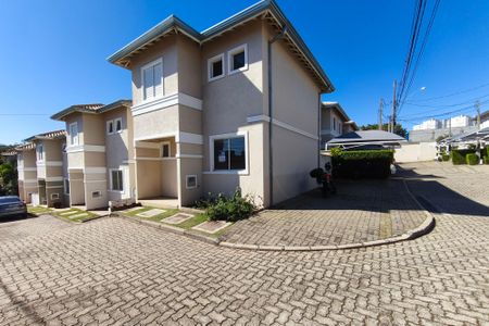 Casa de condomínio à venda com 90m², 3 quartos e 2 vagas Casa de condomínio à venda com 90m², 3 quartos e 2 vagasFachada do bloco