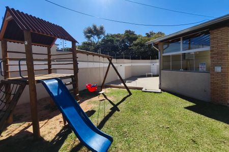 Casa de condomínio à venda com 90m², 3 quartos e 2 vagas Casa de condomínio à venda com 90m², 3 quartos e 2 vagasÁrea comum - Playground