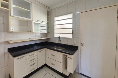 Casa de condomínio à venda com 90m², 3 quartos e 2 vagas Casa de condomínio à venda com 90m², 3 quartos e 2 vagasCozinha