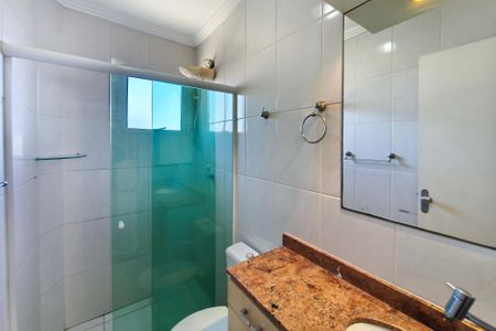 Casa de condomínio à venda com 90m², 3 quartos e 2 vagas Casa de condomínio à venda com 90m², 3 quartos e 2 vagasBanheiro Suíte