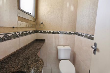 Casa de condomínio à venda com 90m², 3 quartos e 2 vagas Casa de condomínio à venda com 90m², 3 quartos e 2 vagasBanheiro Social