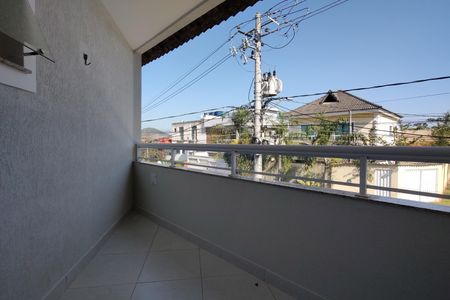 Casa de condomínio à venda com 180m², 3 quartos e 1 vagaVaranda da Quarto 2