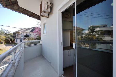 Casa de condomínio à venda com 180m², 3 quartos e 1 vagaVaranda do Quarto 2