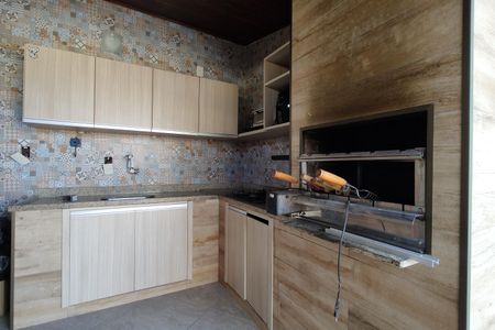 Casa de condomínio à venda com 180m², 3 quartos e 1 vagaEspaço Gourmet