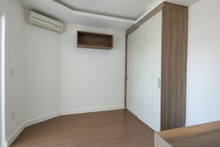 Casa de condomínio à venda com 180m², 3 quartos e 1 vagaQuarto 2