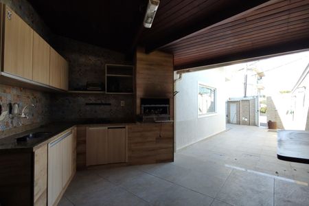 Casa de condomínio à venda com 180m², 3 quartos e 1 vagaEspaço Gourmet