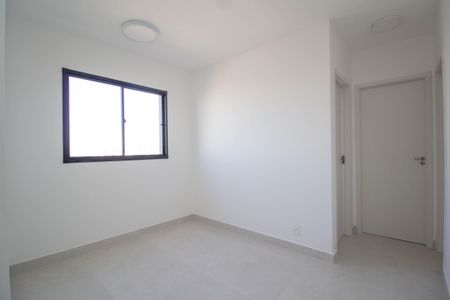 Sala de apartamento para alugar com 2 quartos, 36m² em Vila Albertina, São Paulo