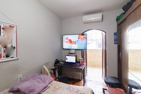 Casa à venda com 253m², 7 quartos e 6 vagasQuarto 3