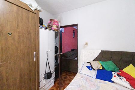 Casa à venda com 253m², 7 quartos e 6 vagasQuarto 3