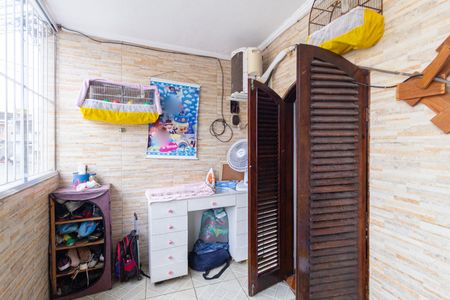 Casa à venda com 253m², 7 quartos e 6 vagasQuarto 3