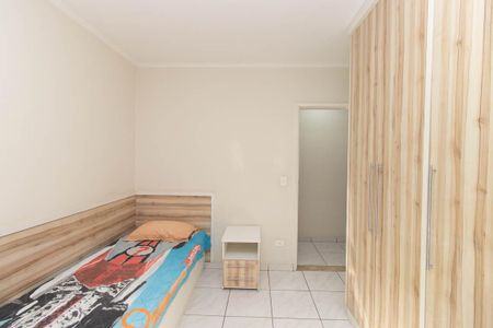 Casa à venda com 300m², 3 quartos e 4 vagas Casa à venda com 300m², 3 quartos e 4 vagasQuarto 2