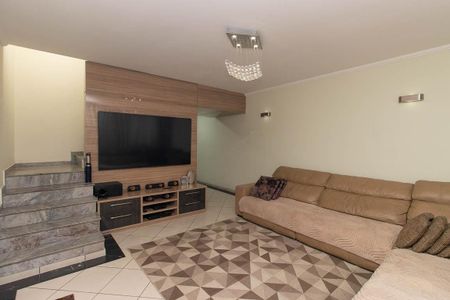 Casa à venda com 300m², 3 quartos e 4 vagas Casa à venda com 300m², 3 quartos e 4 vagasSala