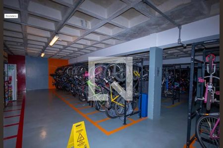 Apartamento à venda com 46m², 2 quartos e 1 vaga Apartamento à venda com 46m², 2 quartos e 1 vagaÁrea comum