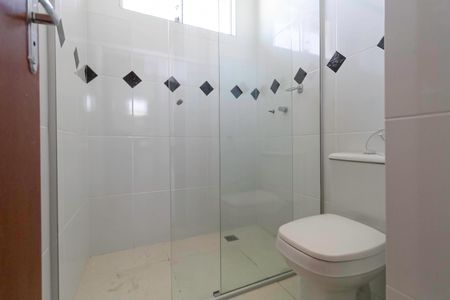 Casa para alugar com 360m², 4 quartos e 4 vagasBanheiro Suíte 2