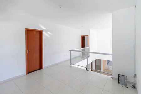 Sala 2 de casa para alugar com 4 quartos, 360m² em Trevo, Belo Horizonte