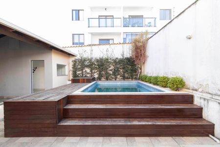 Casa para alugar com 360m², 4 quartos e 4 vagasPiscina